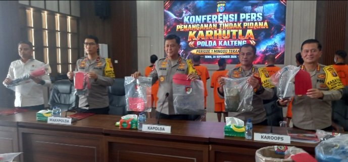 Polda Kalteng Tetapkan 8 Orang Jadi Tersangka Karhutla & Belasan Korporasi Dibidik