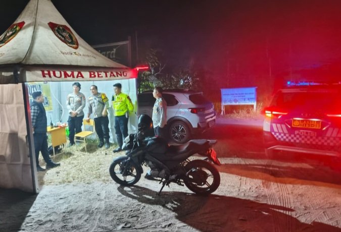 Regu 3 Tim 2 KRYD Polresta Palangka Raya Susuri Jalur Tjilik Riwut